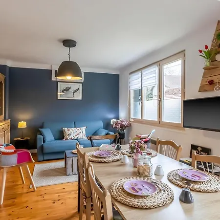 Maloan, Avec Piscine Holiday home *